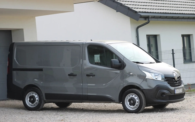 Renault Trafic cena 42700 przebieg: 227000, rok produkcji 2015 z Radomsko małe 211